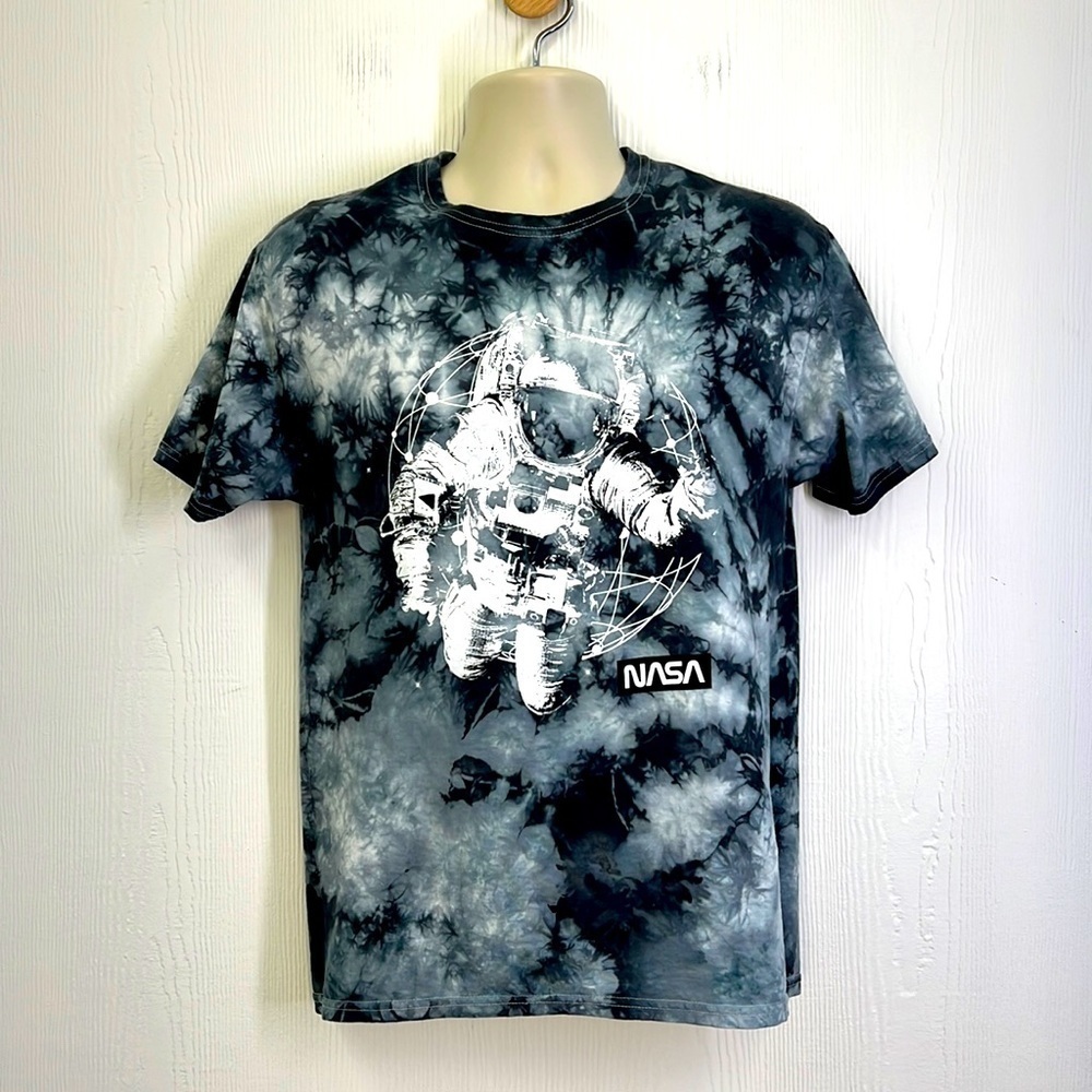 Hyper Space - Tye Dye Astronaut NASA Graphic Short Sleeve T Shirt Size Medium